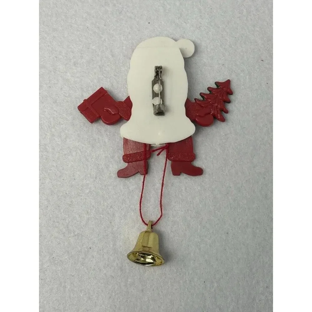 Unbranded vintage plastic
